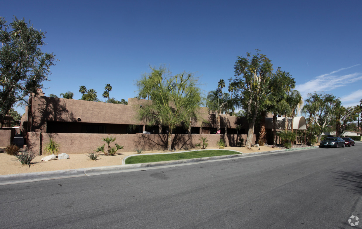 Primary Photo - 45451 Deep Canyon Rd
