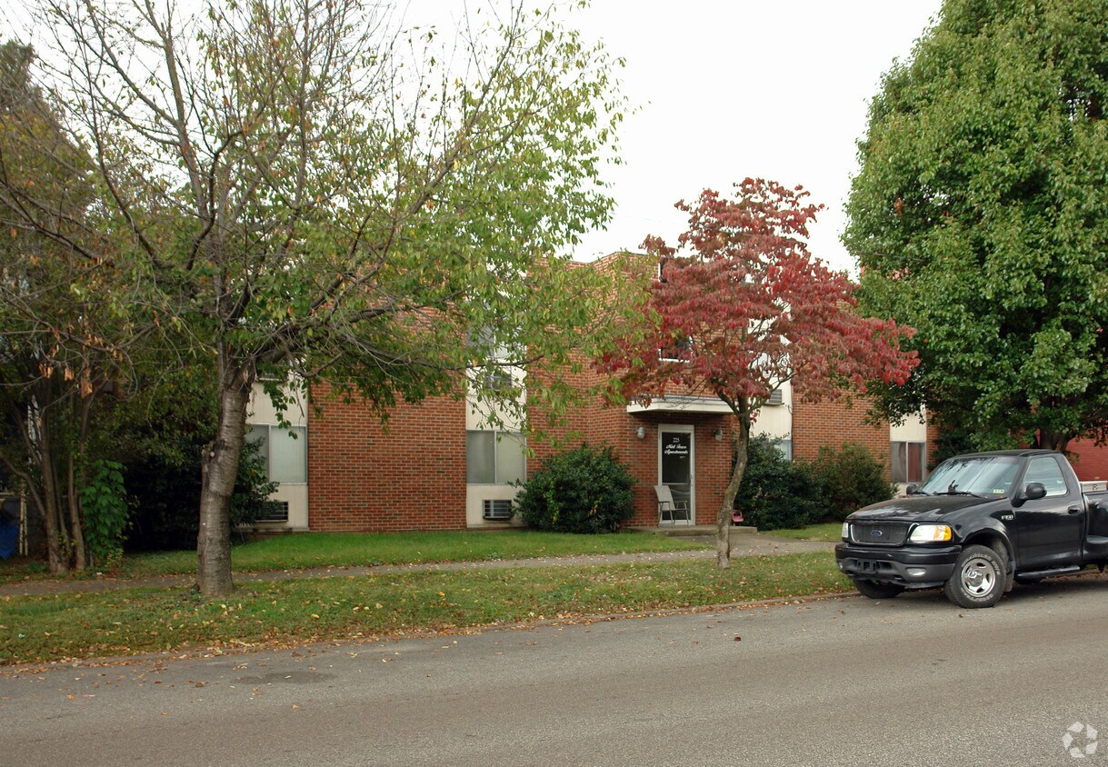 Foto del edificio - 225 Main St