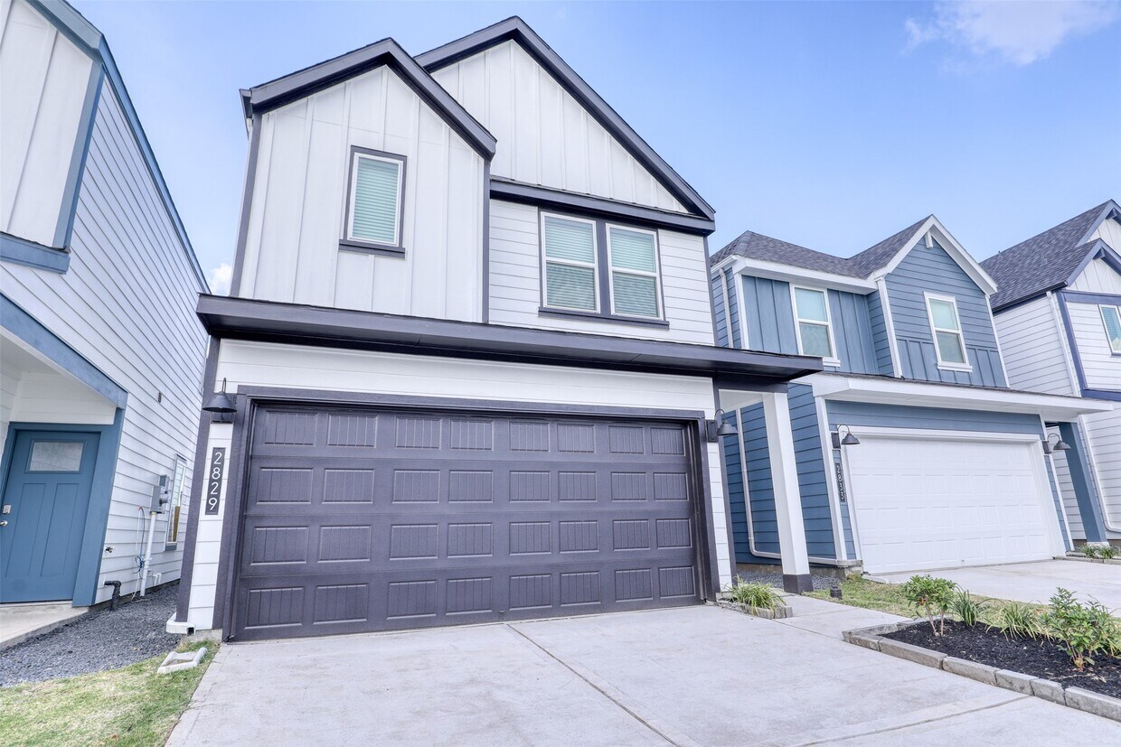 Foto principal - 2829 Lisburn Ter Ln