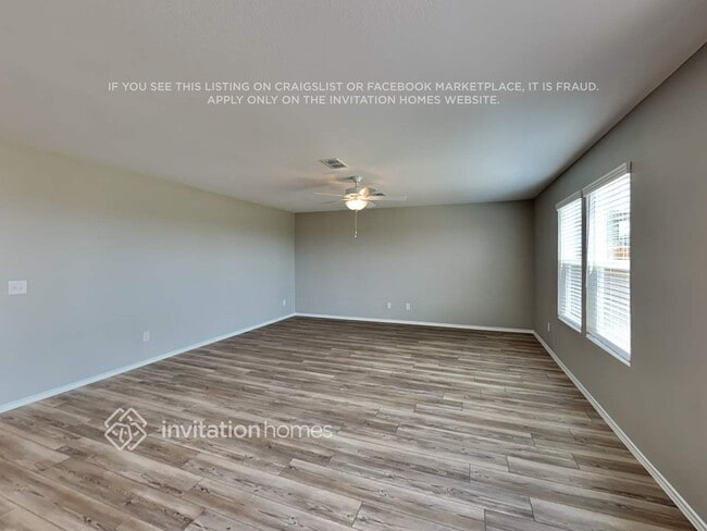 Foto del edificio - 1511 Greyleaf Ln