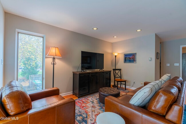 Foto del edificio - 28 White St