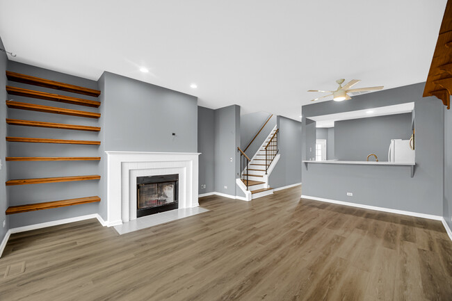 Foto del edificio - 4430 Quill Ln