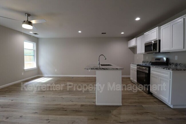 Foto del edificio - 218 N Cleveland Ave