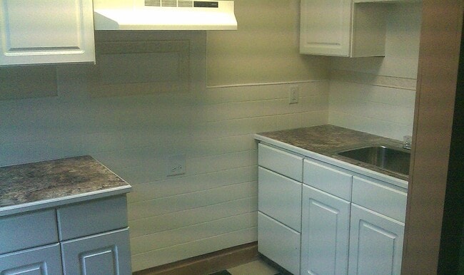 Large 2 Bedroom 1 Bath in MT Washington - Large 2 Bedroom 1 Bath in MT Washington House