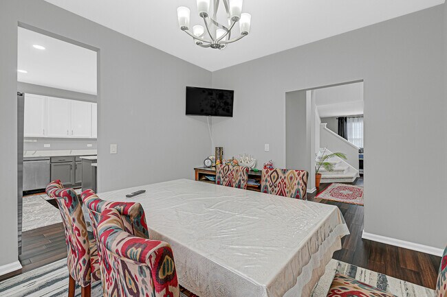 Foto del edificio - 5103 Gardiner Glenn Dr