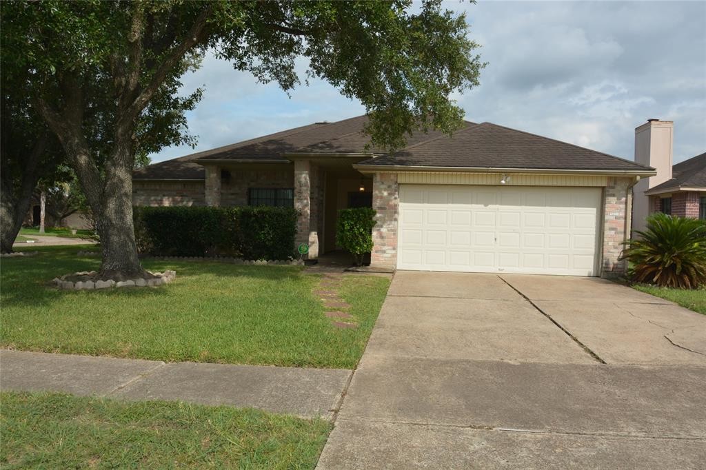 Primary Photo - 14403 E Glen Willow Rd