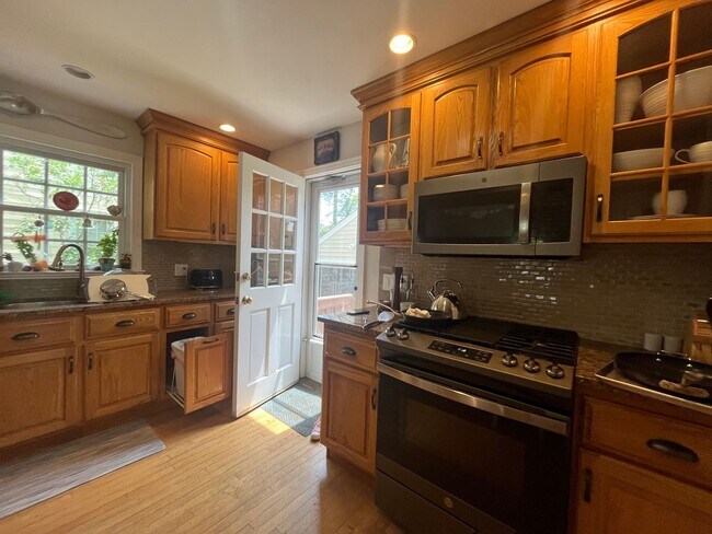 Building Photo - North Haven Single Family