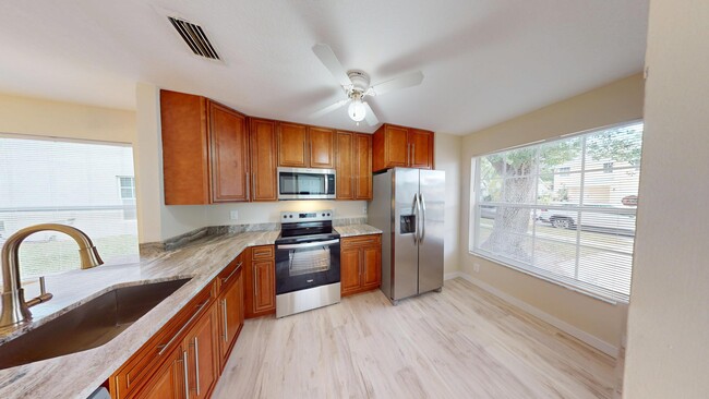 Building Photo - 105 Pheasant Run Blvd