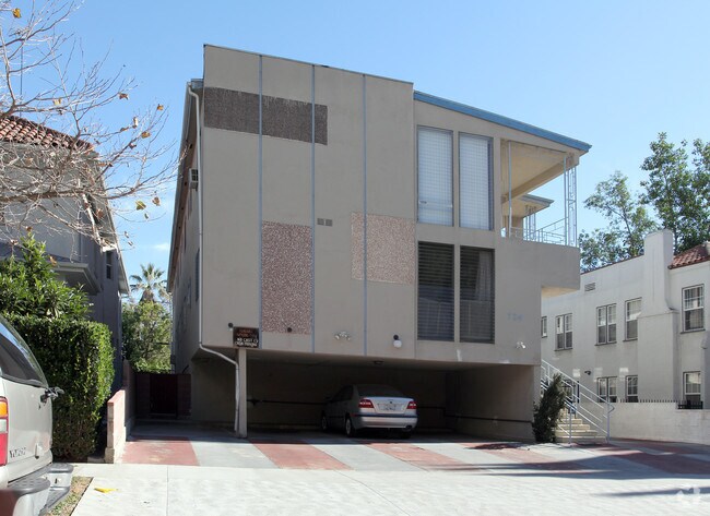 Foto del edificio - 724 S Sycamore Ave