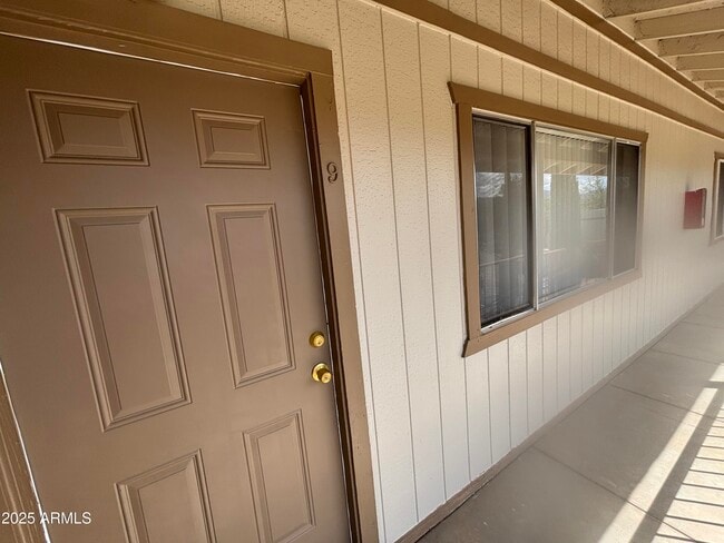 Building Photo - 1200 Lanny Ave