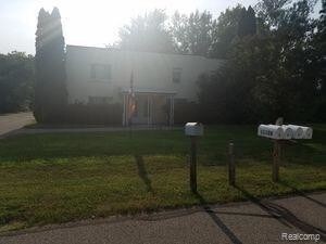 Primary Photo - 11126 Grover St