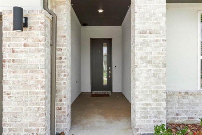 Building Photo - 4215 San Leo Ct