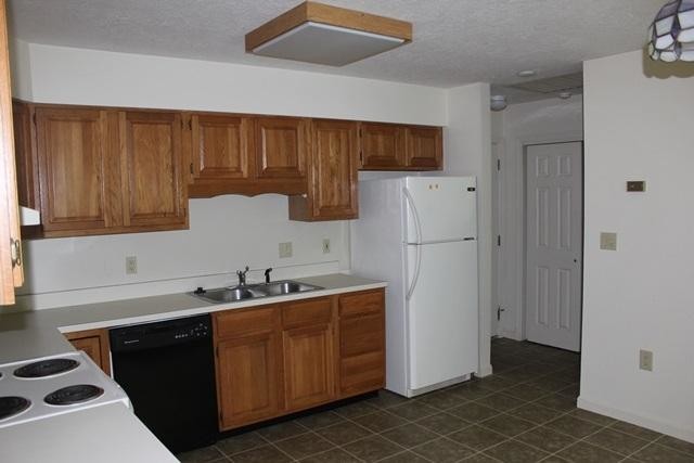 Building Photo - 2 bedroom in Sandwich NH 03227