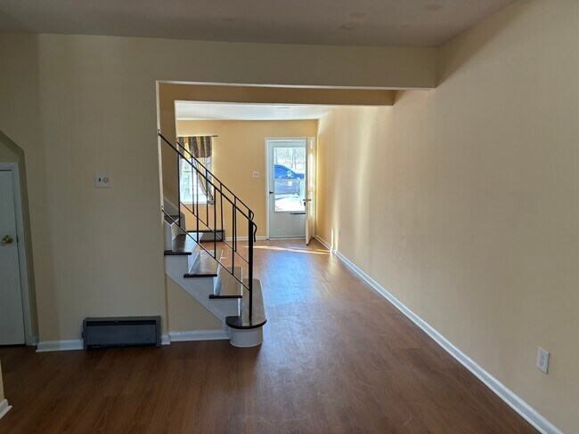 Foto del edificio - 61 Salem Rd