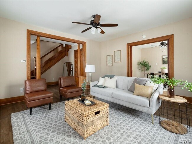 Foto del edificio - 13466 US-11