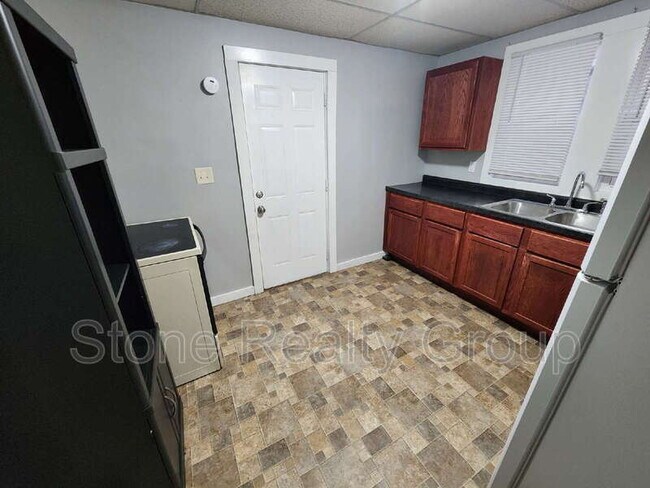 Foto del edificio - 1012 N 9th St