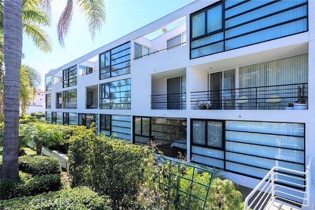Foto del edificio - 101 Coast Blvd