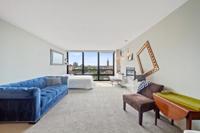 Foto del edificio - 1636 N Wells St