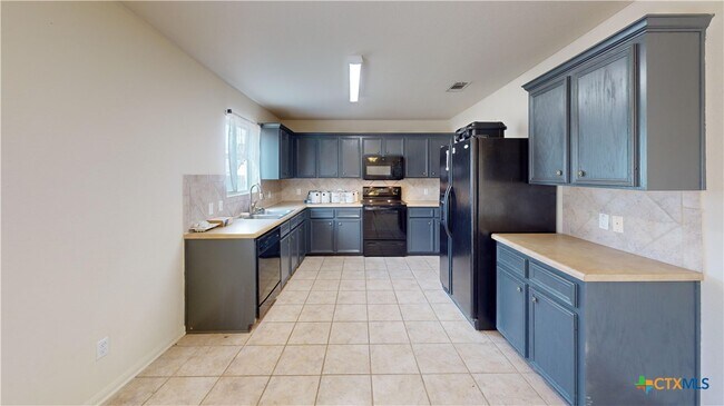 Foto del edificio - 5505 Orts Dr