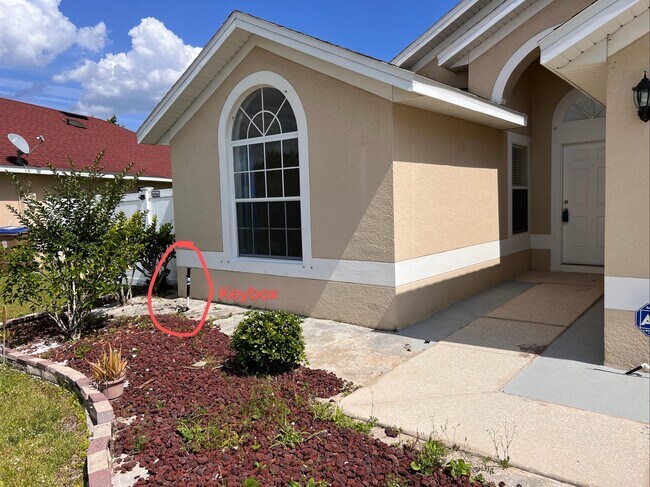 Foto del edificio - 2631 Eagle Cliff Dr