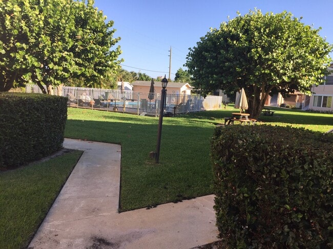 Photo - 12386 Alternate A1A (Palm Beach Gardens, FL) Apartment