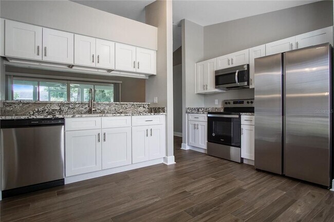 Building Photo - 3899 Marquise Ln