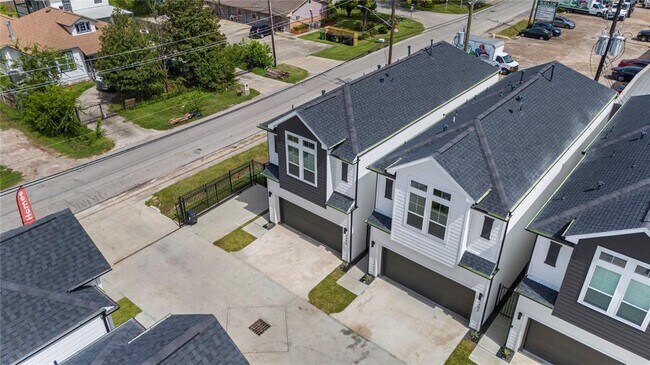 Building Photo - 3454 Bolin Rd