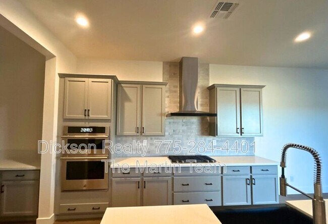 Building Photo - 7478 Carpathia Dr