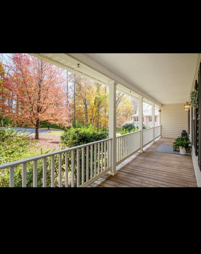 Foto del edificio - 224 Dove Ct