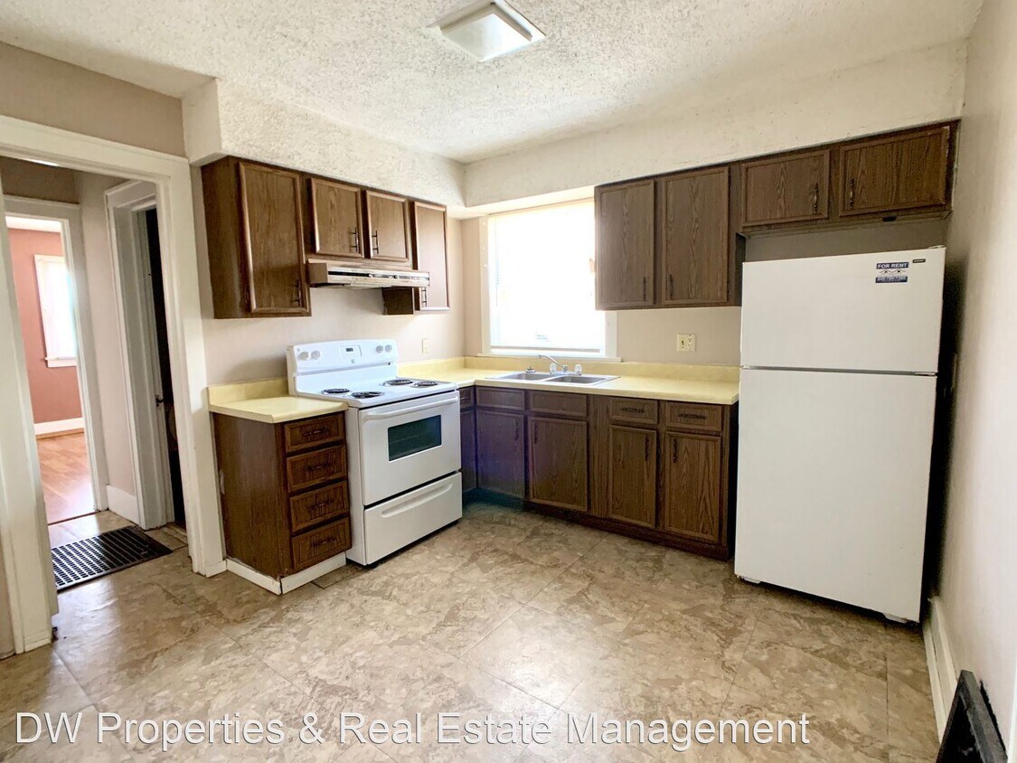 Building Photo - 1508 Avenue A