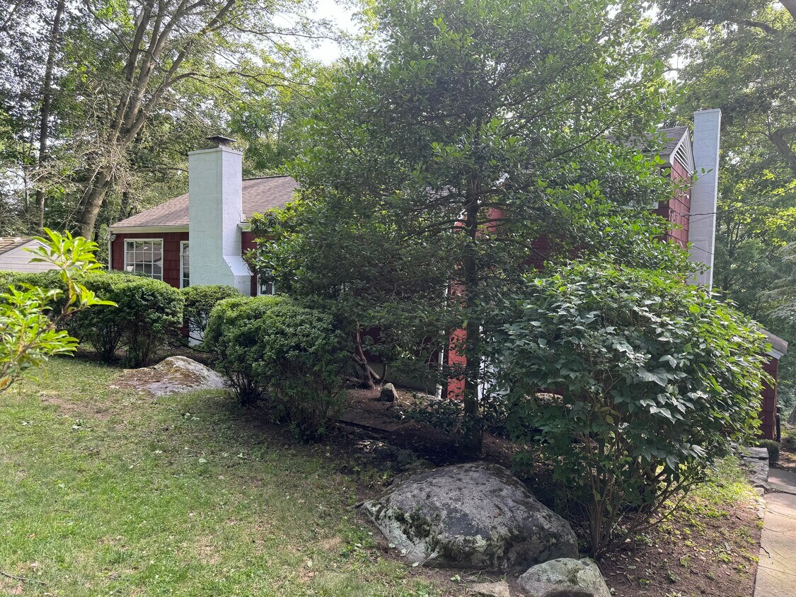 Foto principal - 59 Haviland Ct