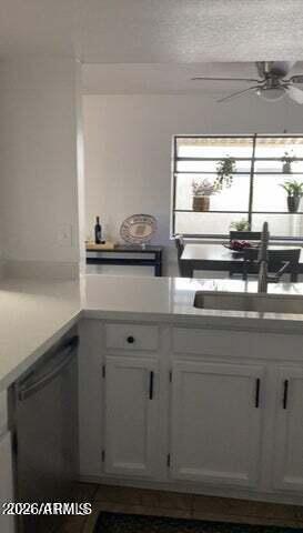 Foto del edificio - 8702 N 67th Dr
