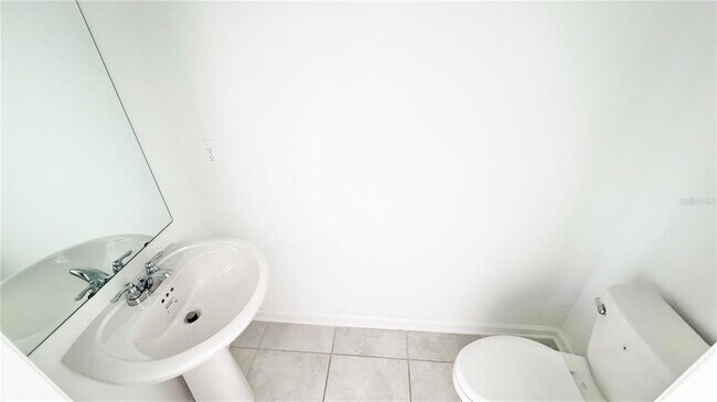 Foto del edificio - 1033 Waterfall Blvd