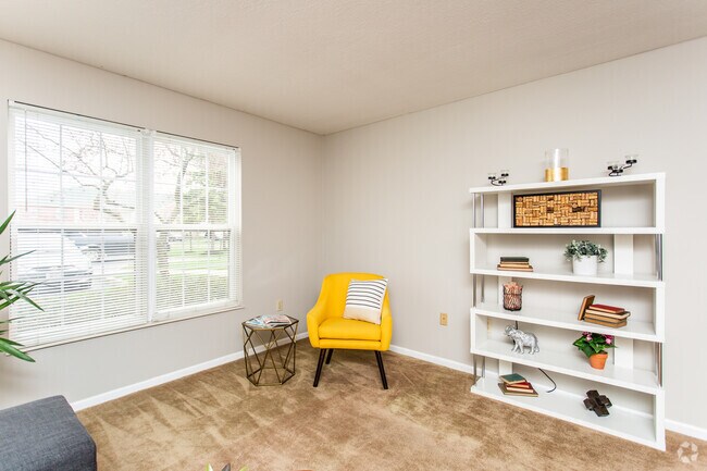 1BR, 1BA - 724 SF - The Cove at Cooper Lakes