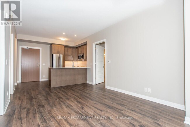 Building Photo - 1105 Leger Wy
