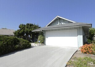 Building Photo - 16549 Sugargrove Dr