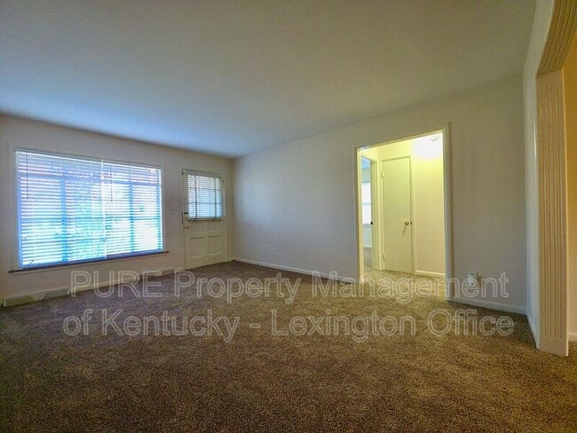 Photo - 114 Greenbriar Rd Apartment