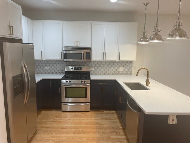 Foto del edificio - 1151 E 45th St