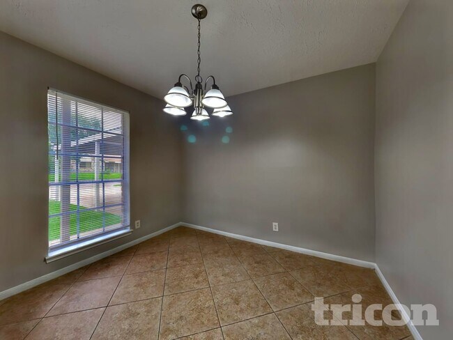 Foto del edificio - 4322 High Point Ln