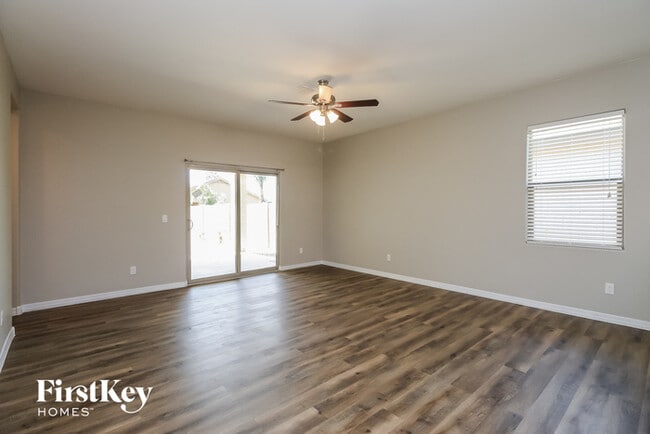Building Photo - 13157 E Tumbleweed Ln