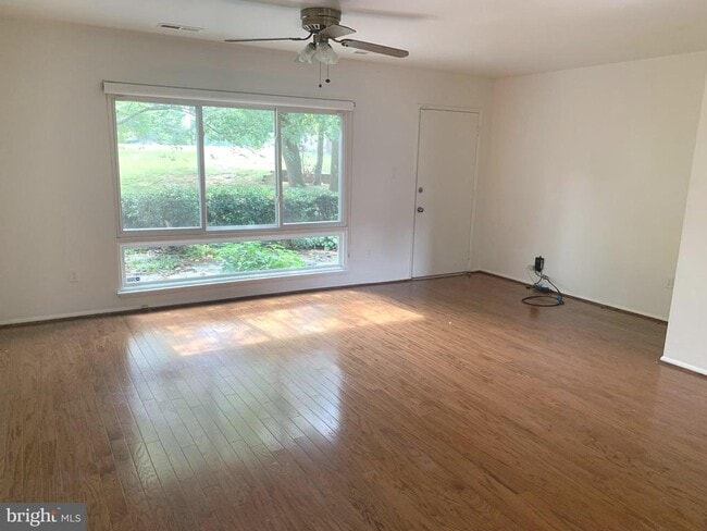 Foto del edificio - 2216 Notely Ln