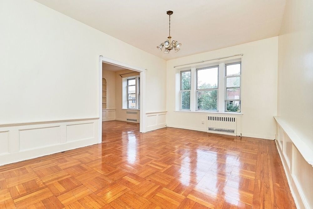 Primary Photo - 502 Cortelyou Rd