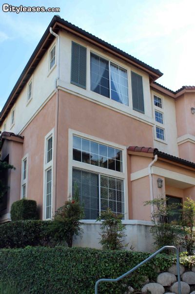 Primary Photo - 13529 Cobblestone Ln