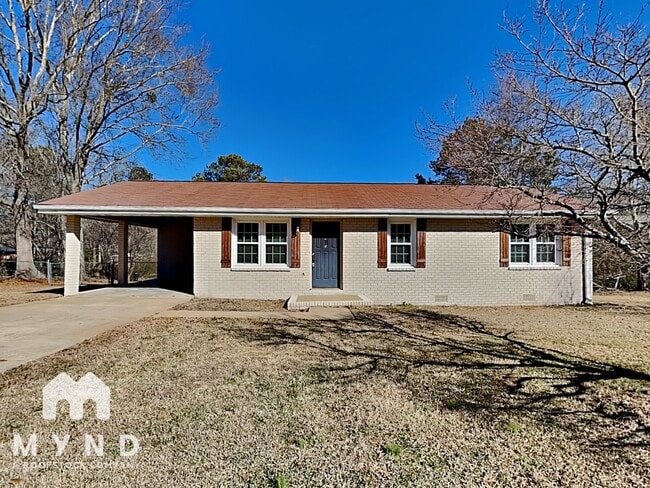 Building Photo - 944 Scoggins Rd