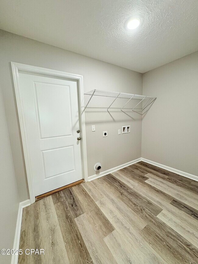 Foto del edificio - 814 E 25th St