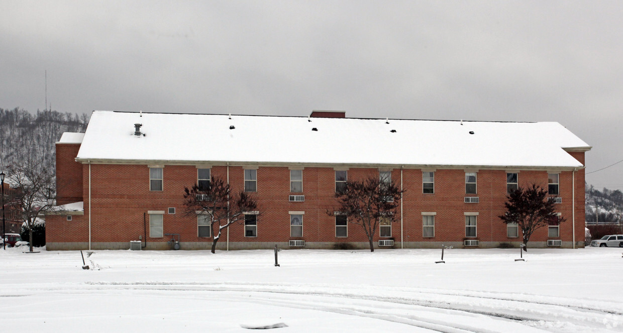 Building Photo - Shawnee Apartments