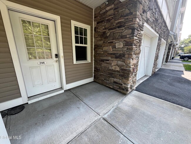 Building Photo - 74 Weibel Ave