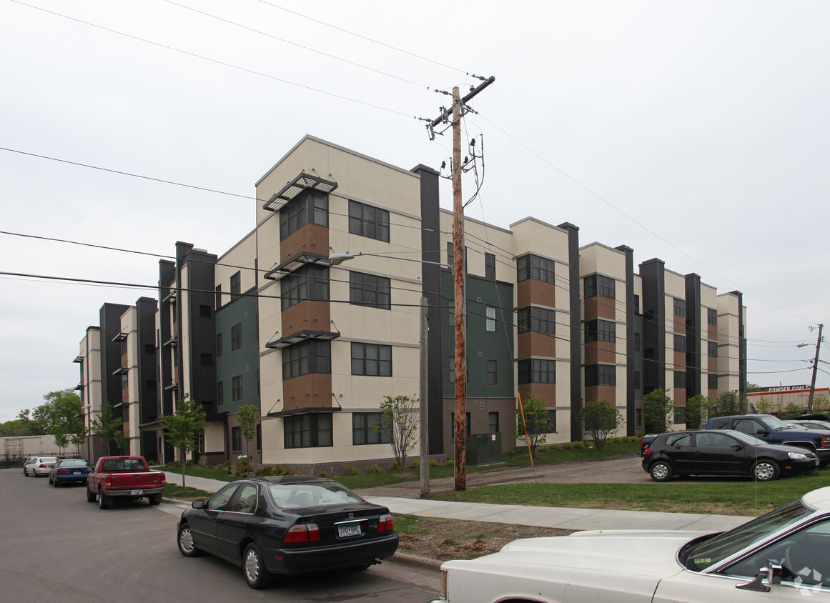 Building Photo - Brook Commons