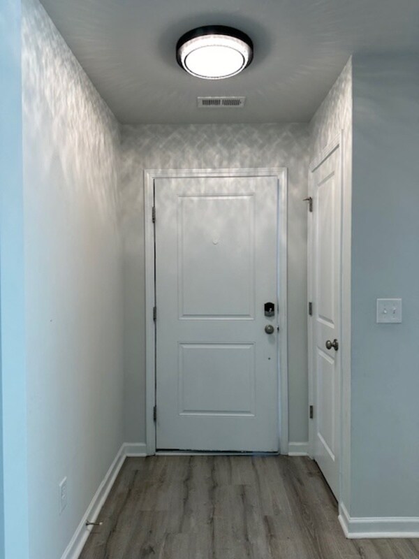 Foto del edificio - 259 Windfall Rd