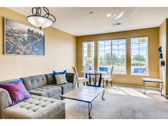 Foto del edificio - 15904 E Geddes Ln